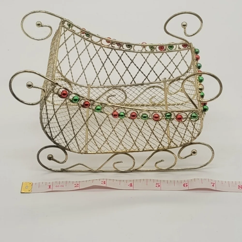 Christmas Wire Gold Sleigh​​​